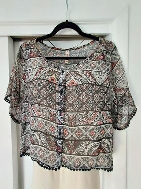 Mudd Black and Pink Paisley Pom-Trim Button Front Blouse